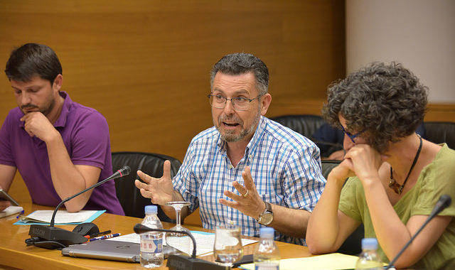 En este momento estás viendo Manuel Pineda reprocha “la patrimonialización” de los espacios públicos del Ayuntamiento de Orihuela por parte del PP, que veta a diputados socialistas