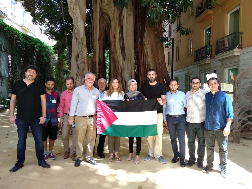 En este momento estás viendo Les Corts se solidarizan con el pueblo palestino declarando el territorio valenciano espacio libre de apartheid