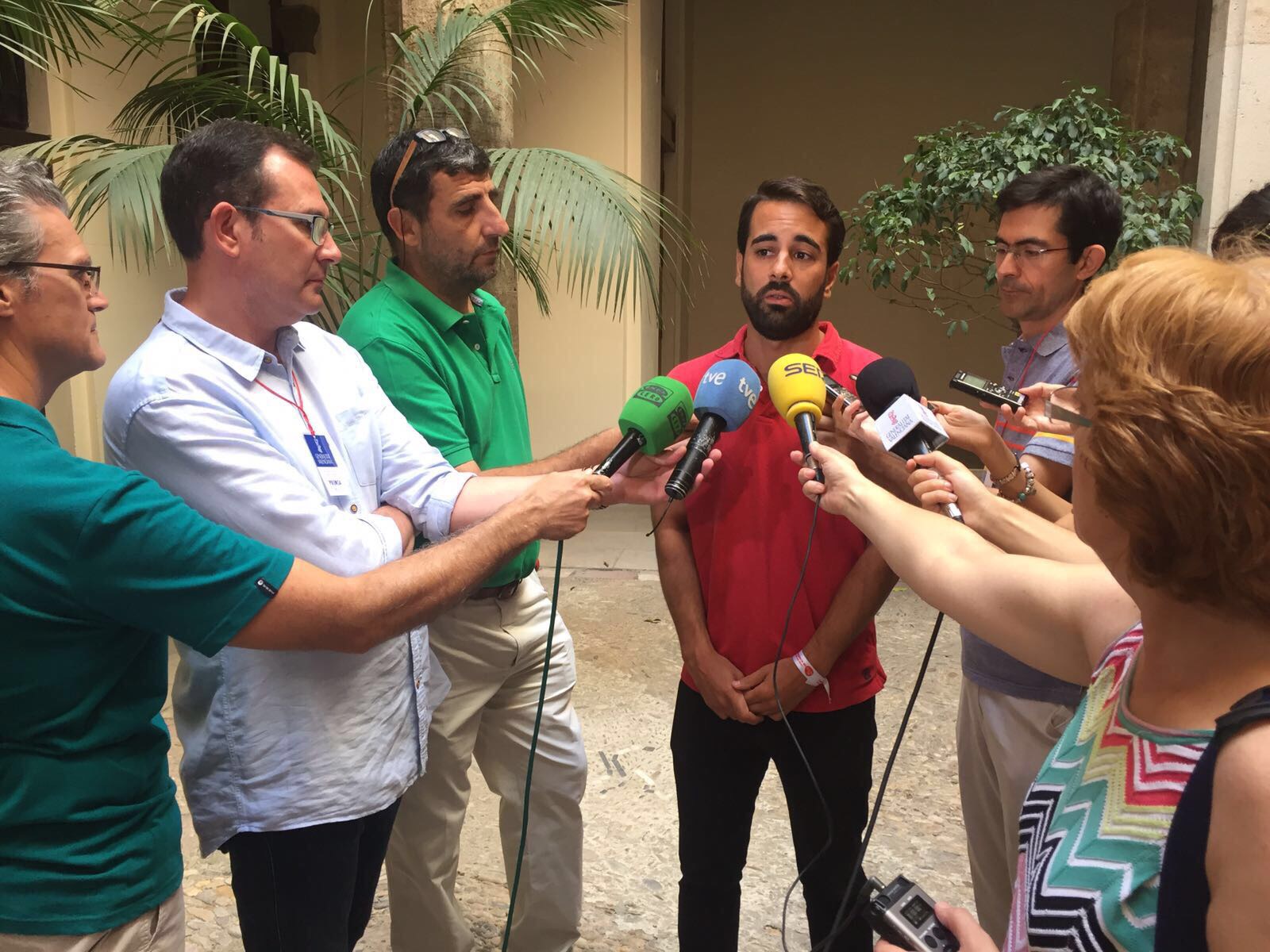 En este momento estás viendo Muñoz: “Nadie entendería que un partido de izquierdas votara en contra de los presupuestos acordados”