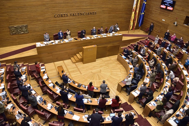 En este momento estás viendo El PSPV-PSOE presenta una declaración institucional en Les Corts reivindicando “el diálogo sosegado, el Estado de Derecho y la Constitución”