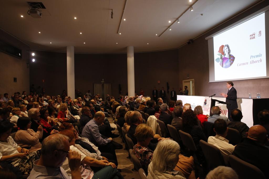 En este momento estás viendo Ximo Puig: “Las mujeres valencianas han dado una respuesta clara a quienes quieren coartar sus libertades, sus derechos y su avance hacia la igualdad”