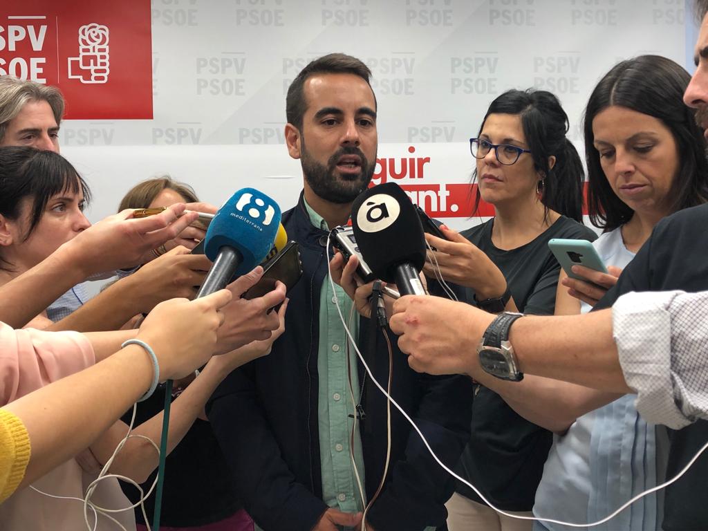 You are currently viewing Muñoz: “El PP de Bonig ressuscita l’estratègia d’assetjament polític de Carlos Fabra per a embrutar el nom del president”