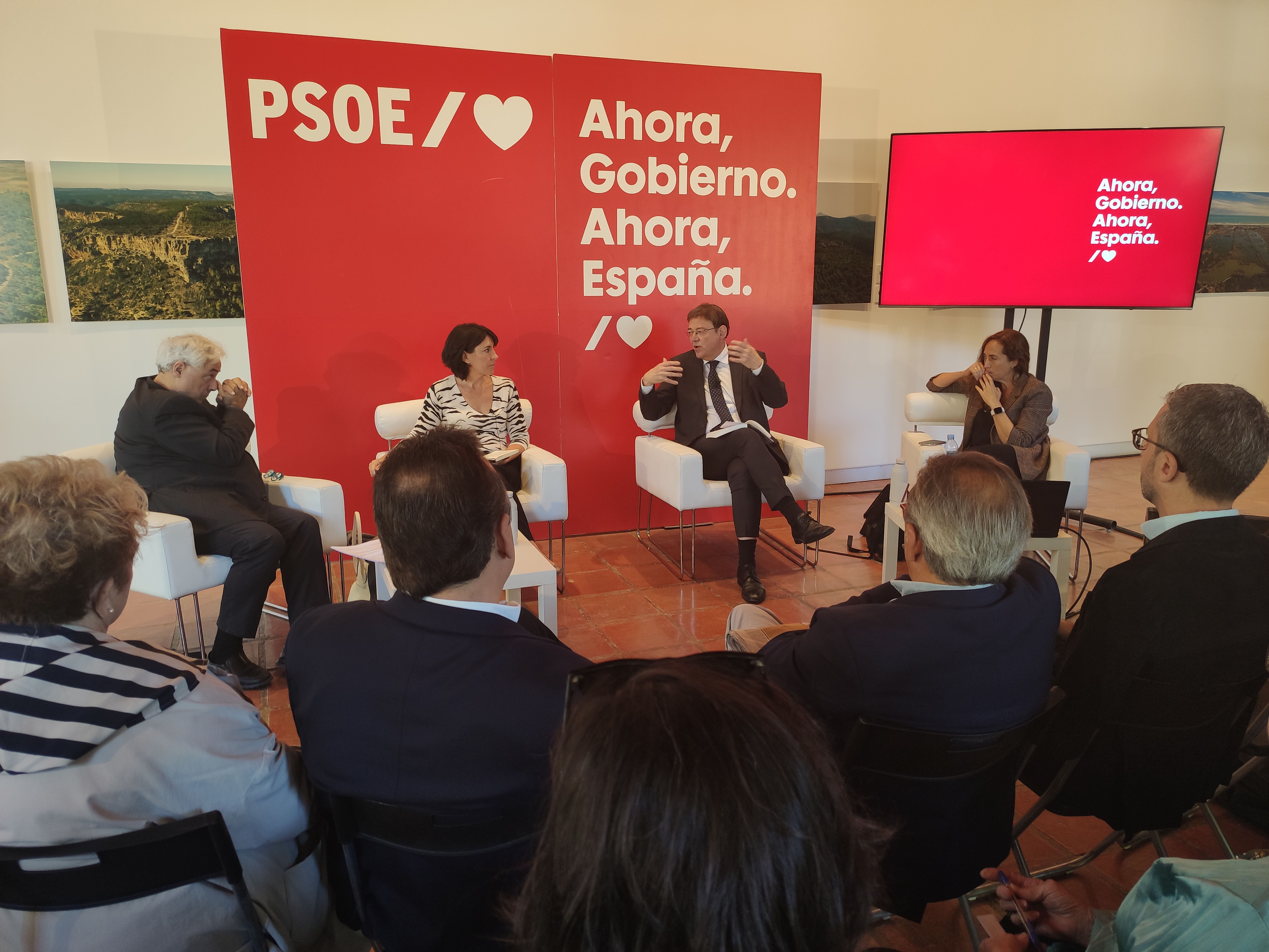 En este momento estás viendo Ximo Puig: “En esta campaña tenemos que reafirmar los valores y conseguir que los mensajes de odio y de rencor de la extrema derecha no calen en la sociedad”
