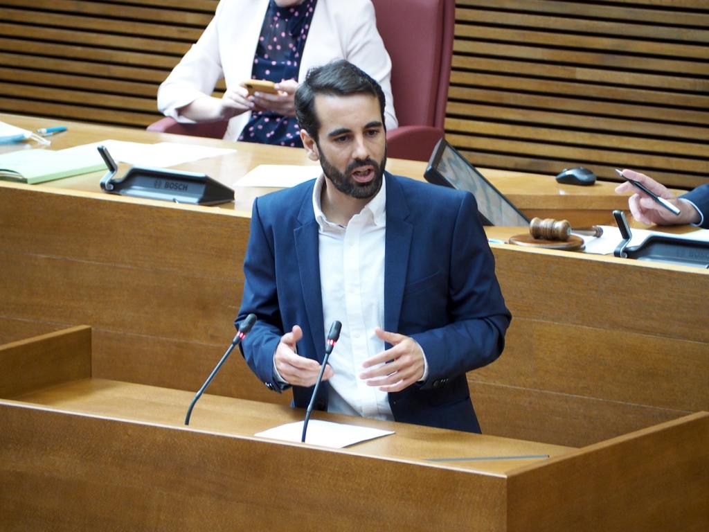 En este momento estás viendo Muñoz: “Es impresentable que Bonig desprecie el acuerdo ‘Alcem-nos’ con los agentes sociales, un pacto histórico por el diálogo social y el interés general”