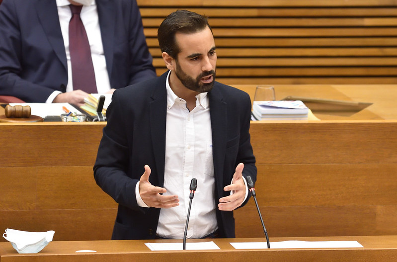 You are currently viewing Muñoz: “El futur polític de Mazón és tan negre que ni el seu propi cap de gabinet vol formar part de el”