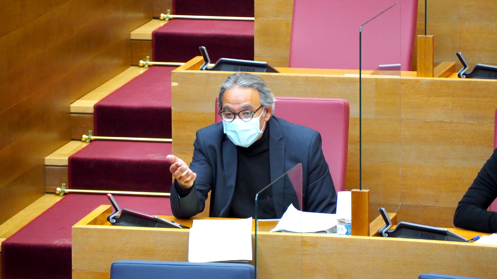 En este momento estás viendo Mata lamenta que el PP “está fuera de la realidad y no aporta nada” mientras que la Comunitat es “ejemplo en la lucha contra la pandemia”