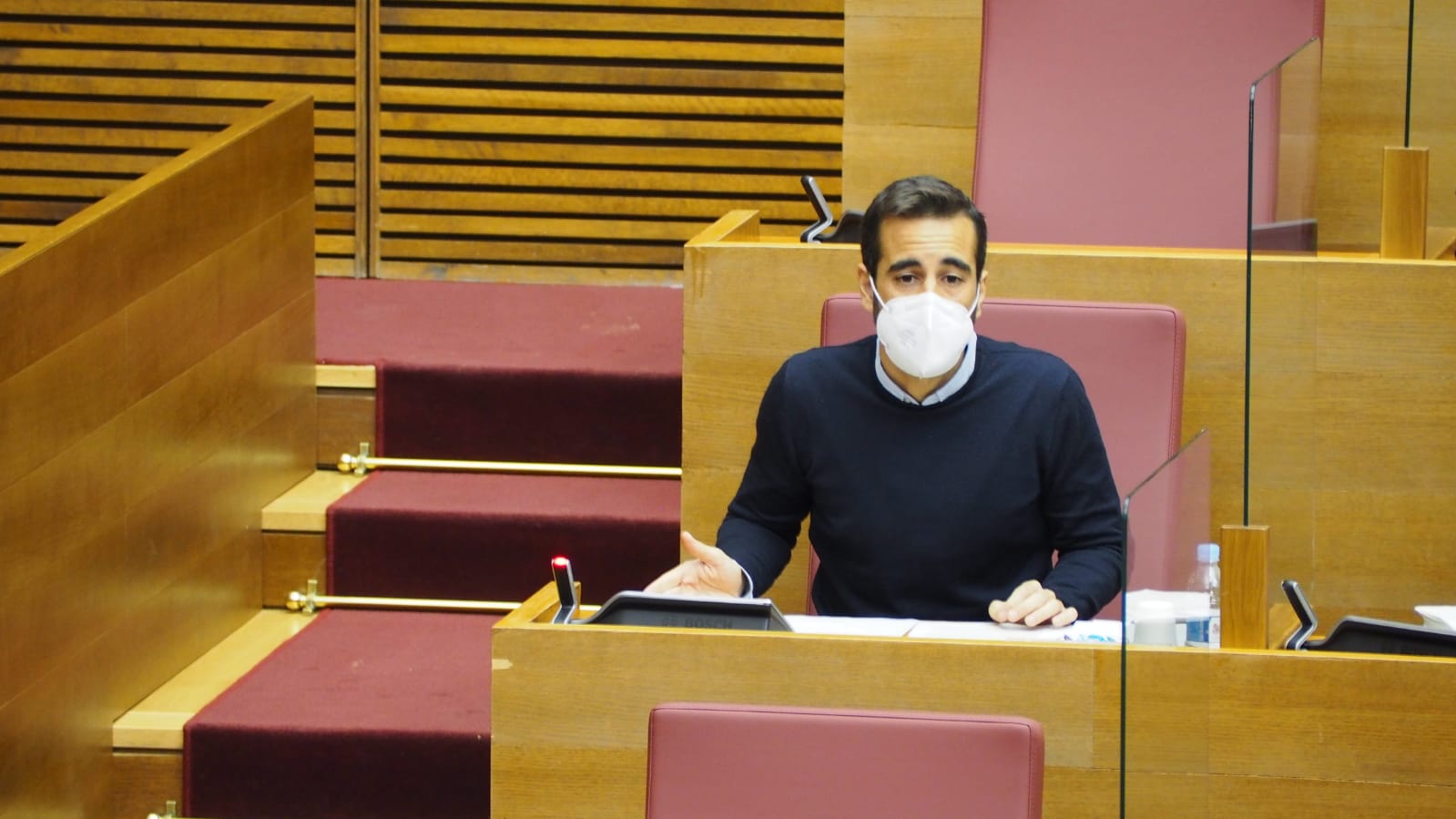 You are currently viewing Muñoz recorda que la Comunitat és “la que més ajudes ha donat a l’hostaleria” i demana al PP que “no use políticament el sofriment de la gent”