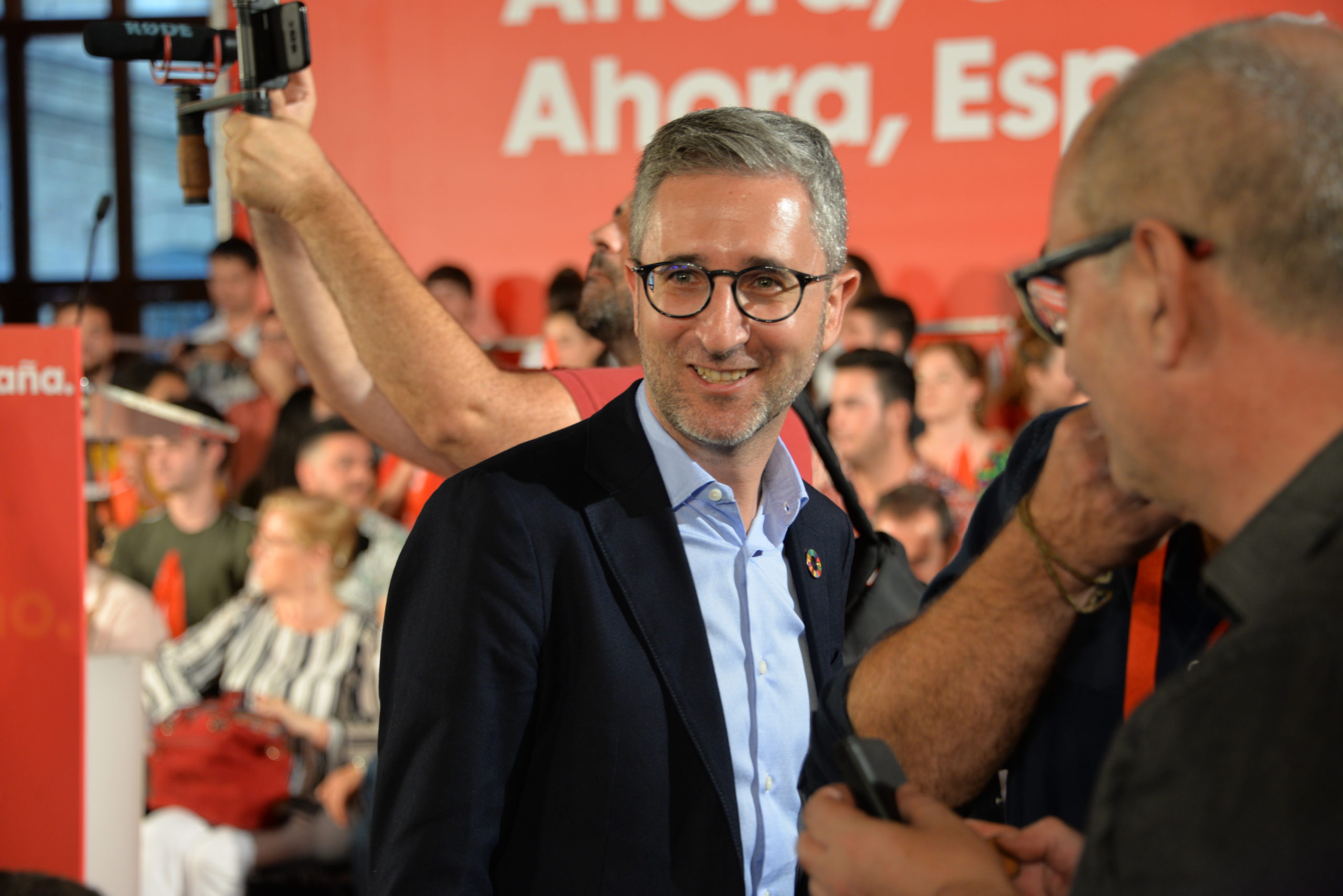 You are currently viewing Arcadi España: “Les aportacions del PSPV-PSOE a la Ponència Marco del 40 Congrés del PSOE són la mirada valenciana per al conjunt del país”