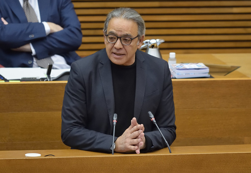 En este momento estás viendo Mata: “Somos ejemplo para toda España tras aprobar siete presupuestos en siete años”