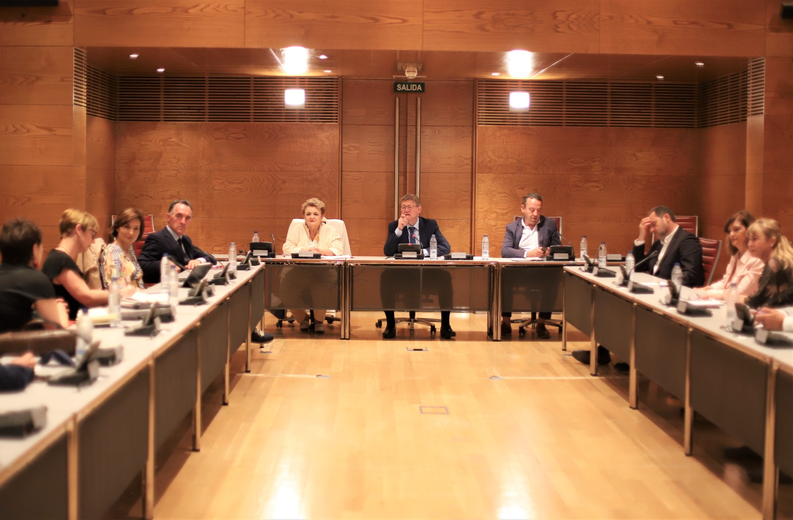 En este momento estás viendo Ximo Puig: “Los socialistas valencianos tenemos la responsabilidad de ser correas de transmisión de las inquietudes de la Comunitat en Madrid”