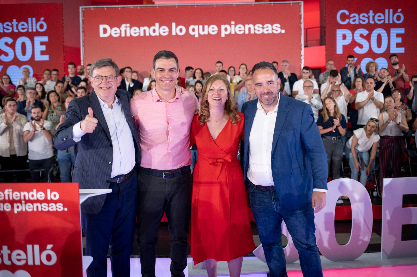 En este momento estás viendo Ximo Puig: “La decisión el 28M es fácil: Gürtel y aeropuertos sin aviones, o Volkswagen y récord de empleo”