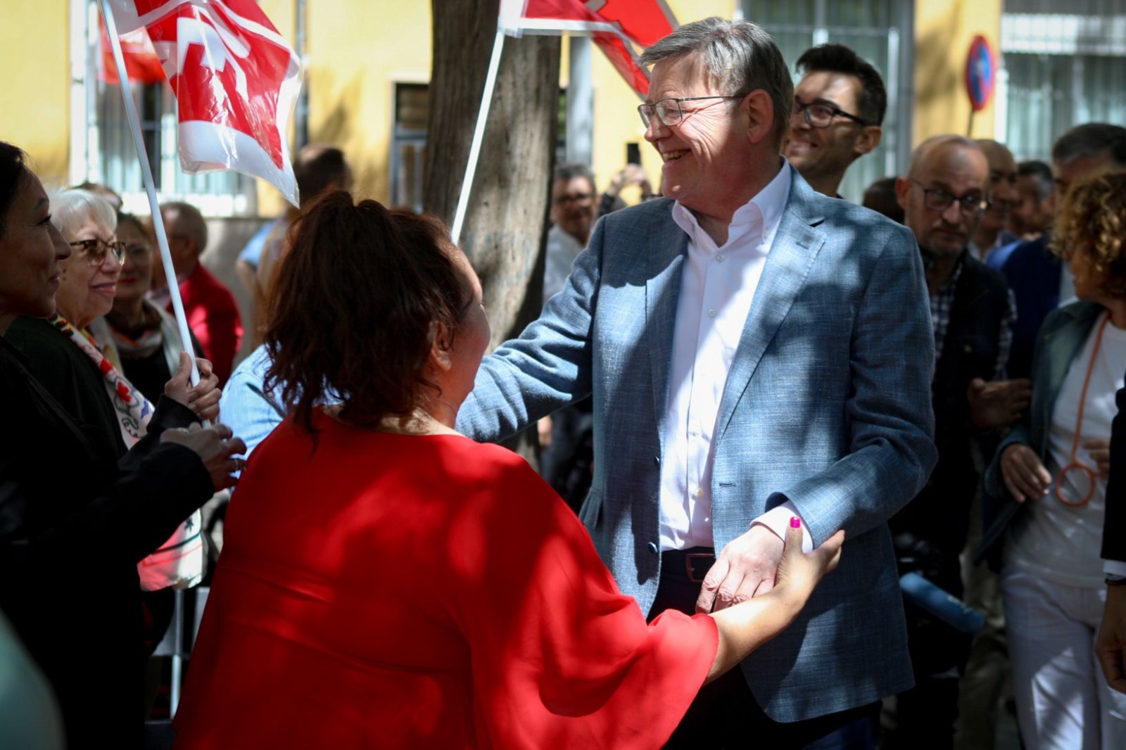 En este momento estás viendo Ximo Puig: “Los socialistas ofrecemos soluciones: hemos conseguido el mayor trasvase del Júcar-Vinalopó de la historia y la ampliación del hospital de Elda”