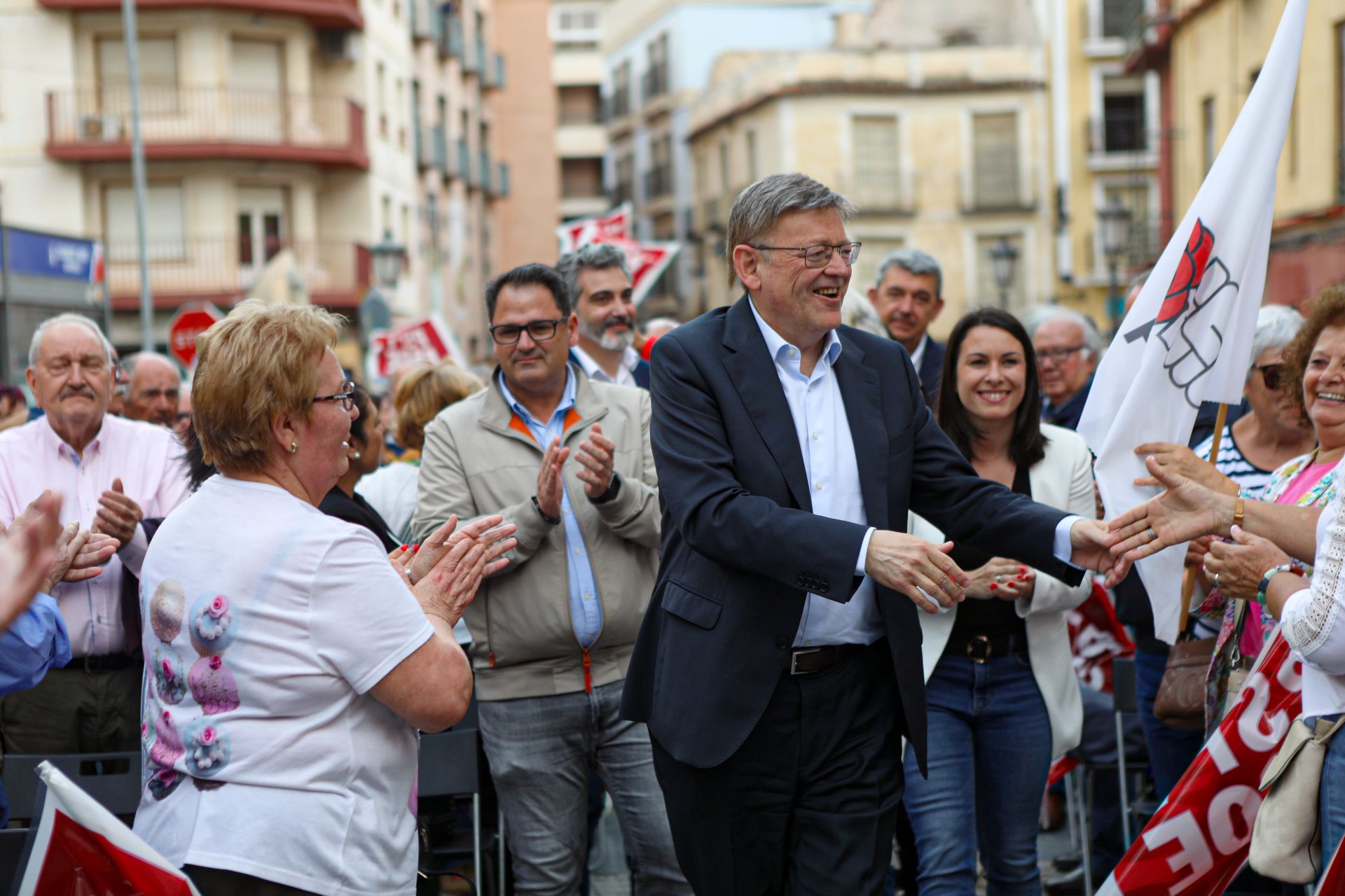 En este momento estás viendo Ximo Puig defiende “una revolución en la arquitectura educativa” gracias al Plan Edificant: “Hemos mejorado las oportunidades de todos los niños y niñas de la Vega Baja con una inversión de 154 millones de euros”