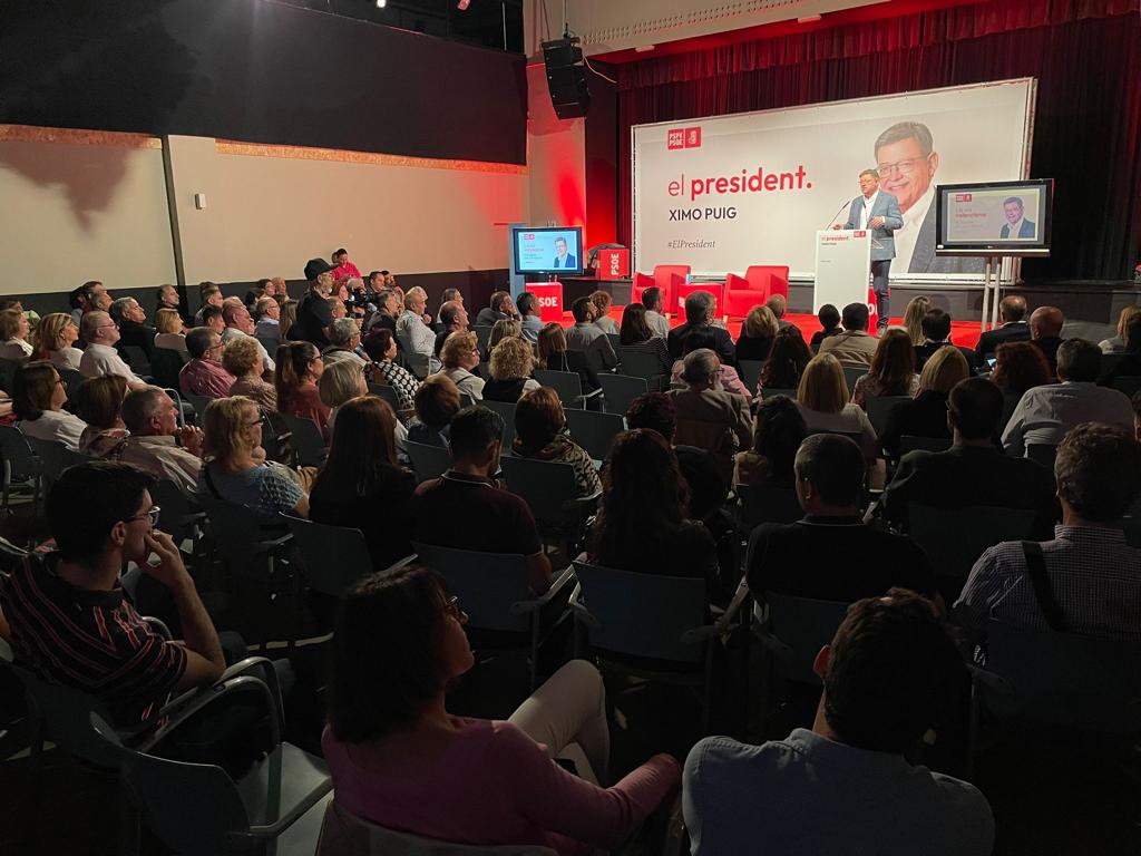 En este momento estás viendo Ximo Puig defiende la educación «como herramienta para dar respuestas»: «Nuestro modelo es el de la cohesión, la autonomía de los centros y la igualdad”