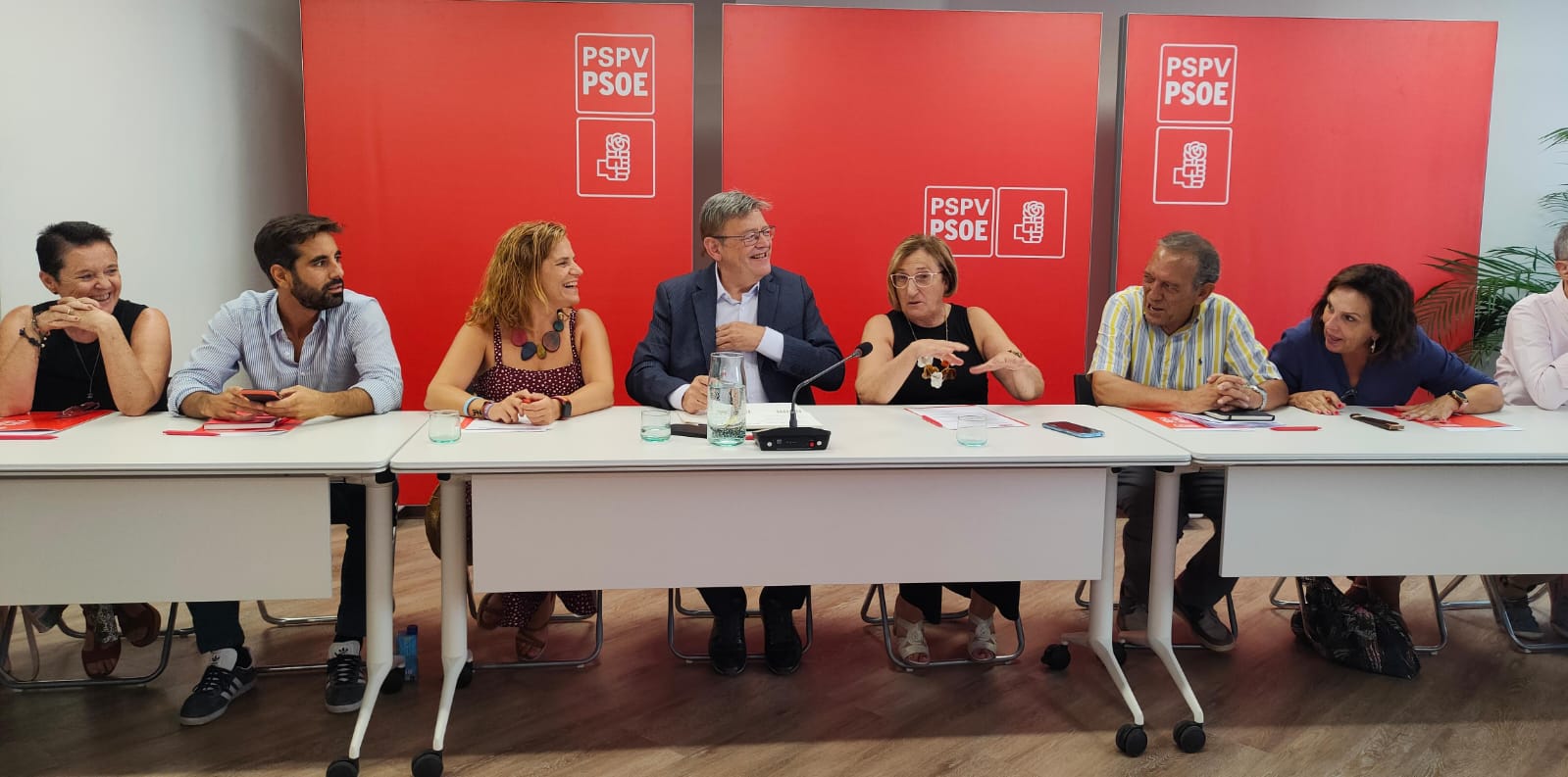 En este momento estás viendo Ximo Puig destaca que “con el uso del valenciano el Congreso será un lugar más próximo a la realidad de España” y le recuerda a Mazón que “puede utilizarlo en Les Corts”: