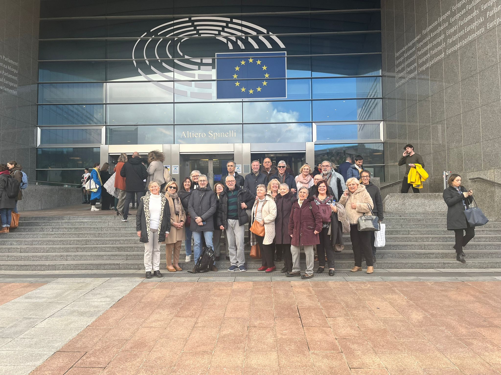 En este momento estás viendo El PSPV-PSOE anuncia desde Bruselas la presentación de una proposición de ley integral de personas mayores