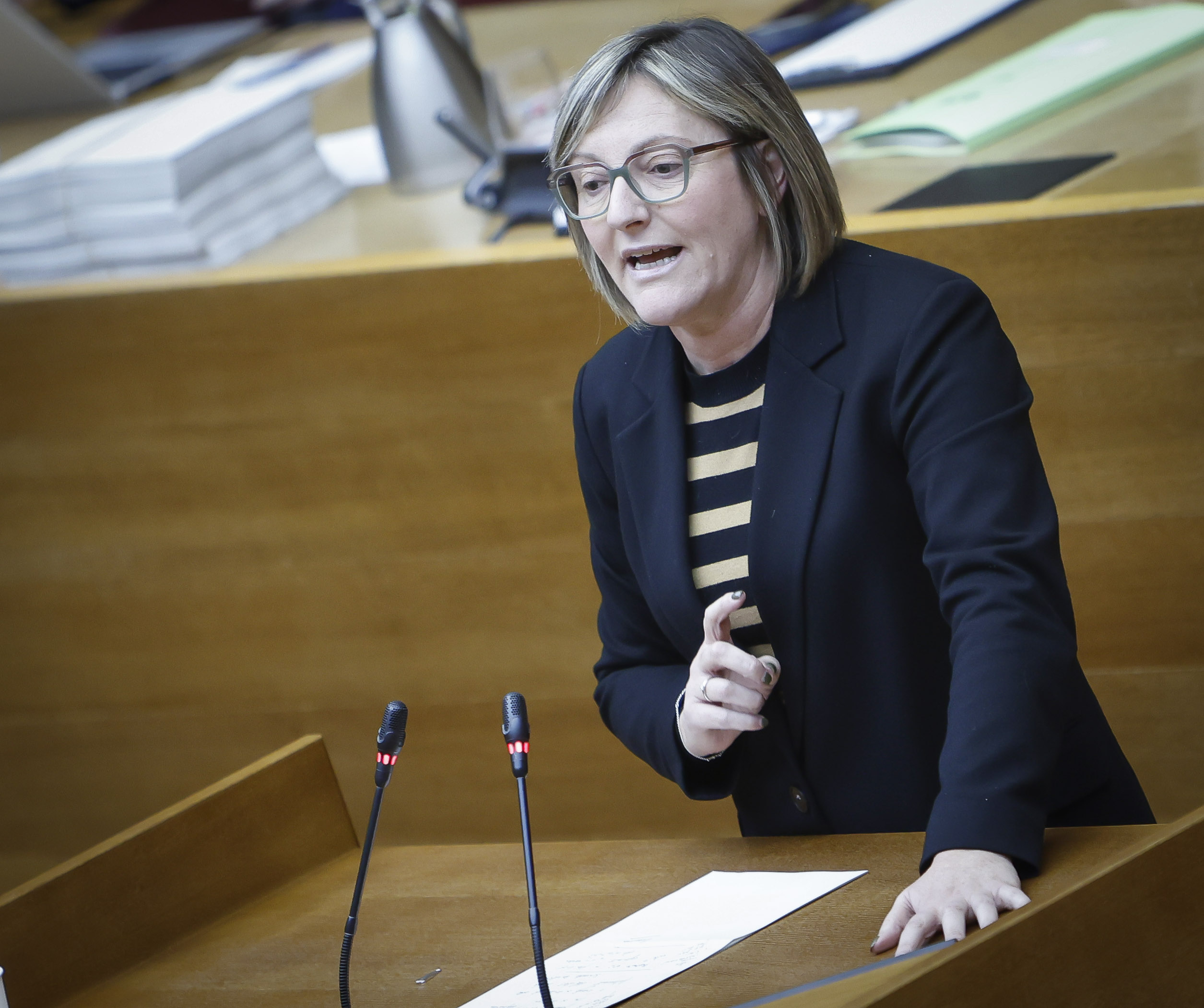 En este momento estás viendo Maria José Salvador critica que el PP haya votado en contra del corredor Mediterráneo y pregunta a Mazón “donde está el PP de la Comunitat Valenciana cuando toca que defender los intereses de nuestra tierra»