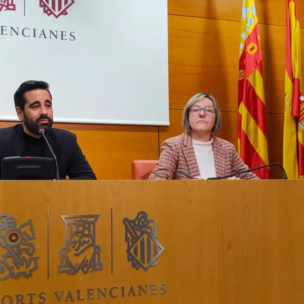 You are currently viewing El PSPV-PSOE recolza les manifestacions de la comunitat d’educativa per la paralització del Pla Edificant: “En lloc d’executar, Mazón paralitza i elimina obres per pur sectarisme”