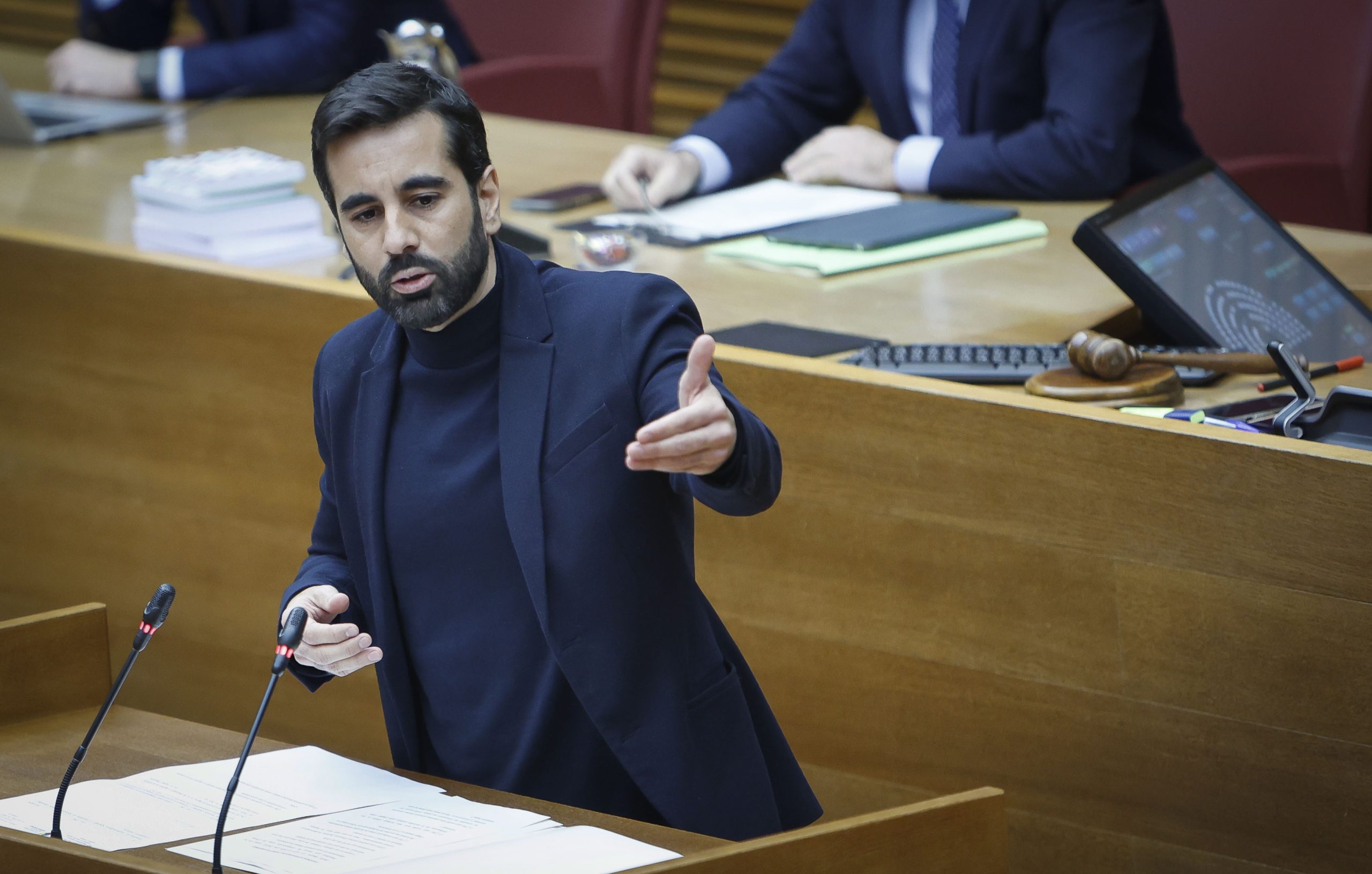 En este momento estás viendo El PSPV-PSOE denuncia que la Generalitat ha emitido reconocimientos de deuda sin validez: “Mazón ha cambiado las nóminas de los trabajadores por papeles que no valen nada”