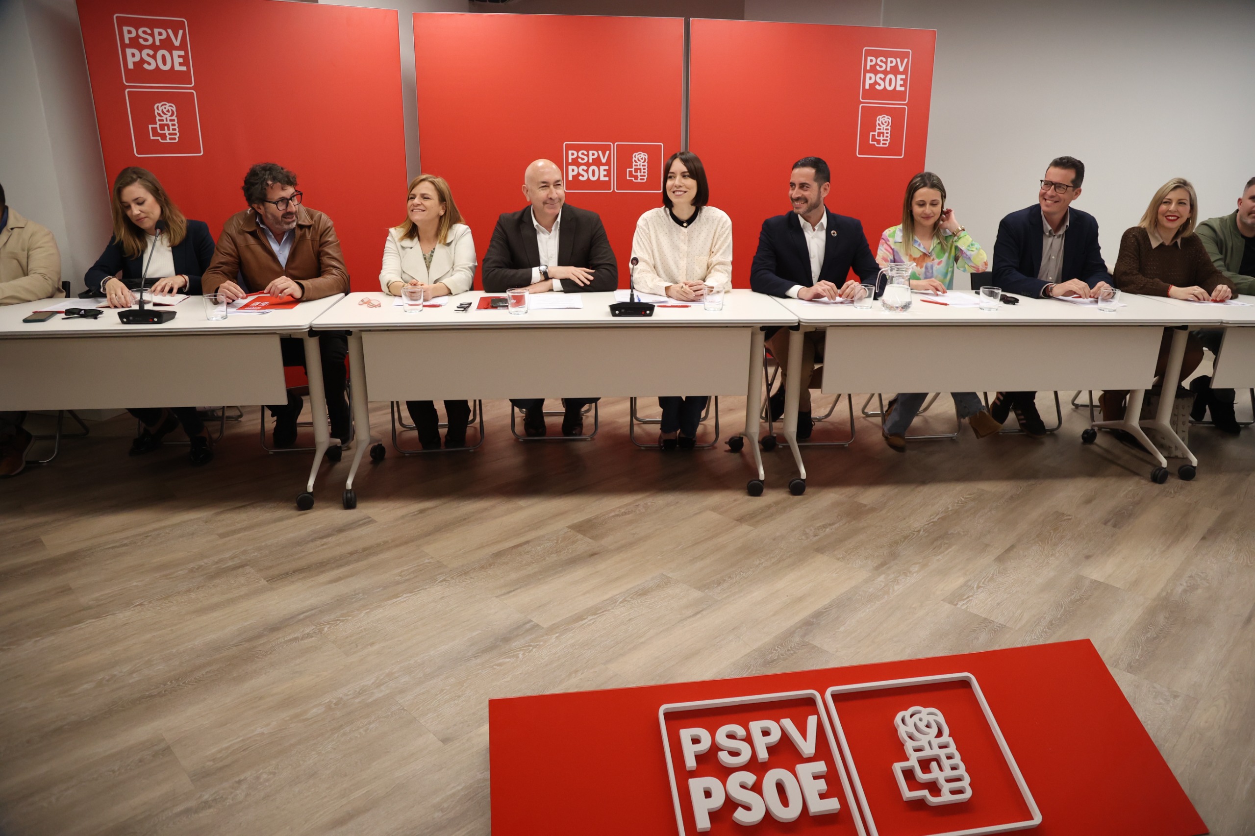 En este momento estás viendo La Ejecutiva del PSPV-PSOE exige la retirada de las cinco leyes del PP-VOX al suponer “una involución democrática que tira por tierra los derechos y libertades conquistadas”