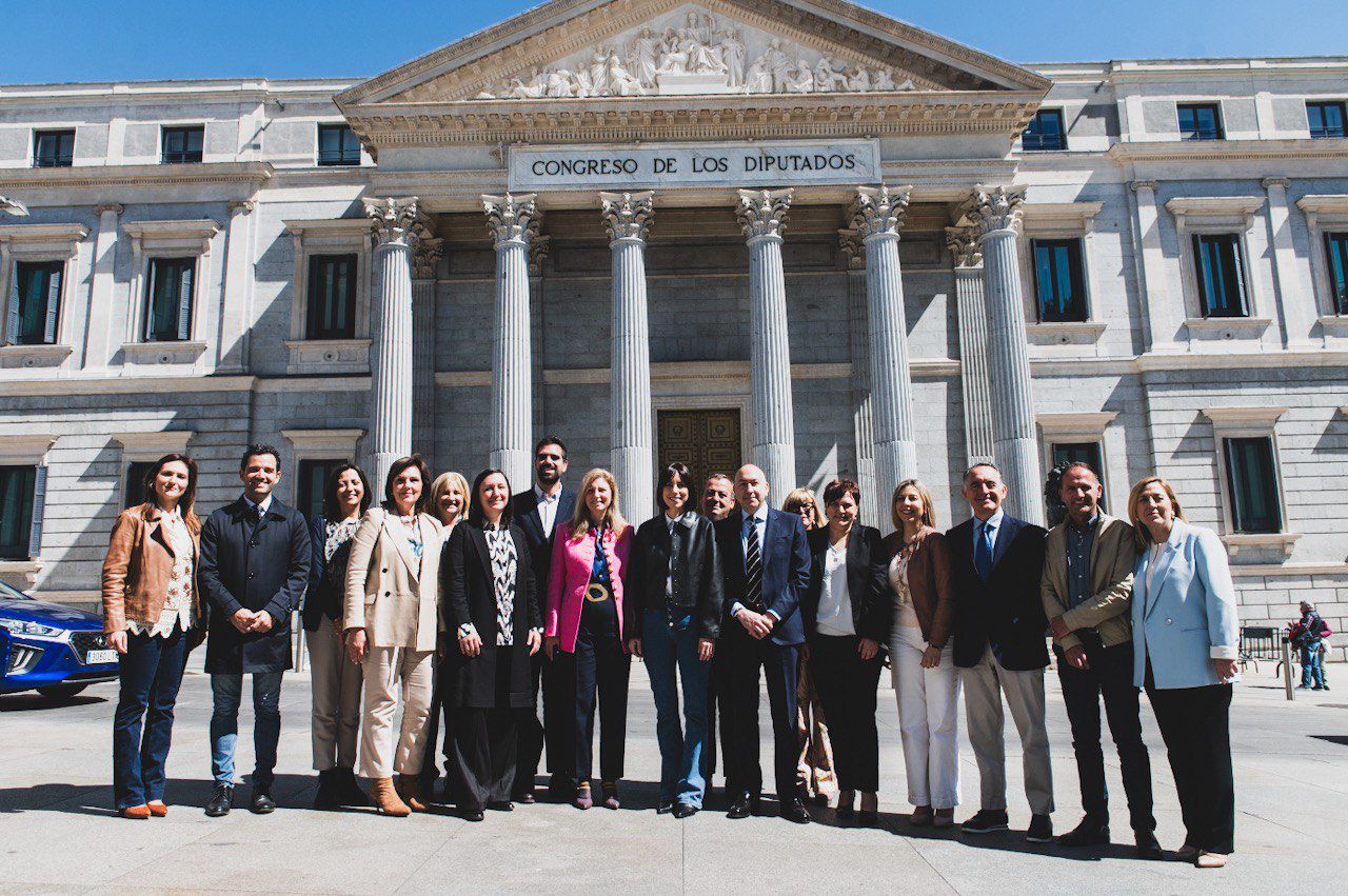 You are currently viewing Diana Morant apunta que “els socialistes defensem els interessos de la Comunitat Valenciana en el Congrés i el Senat, mentre que els vots del PP només ens serveixen per a retornar-nos al passat”