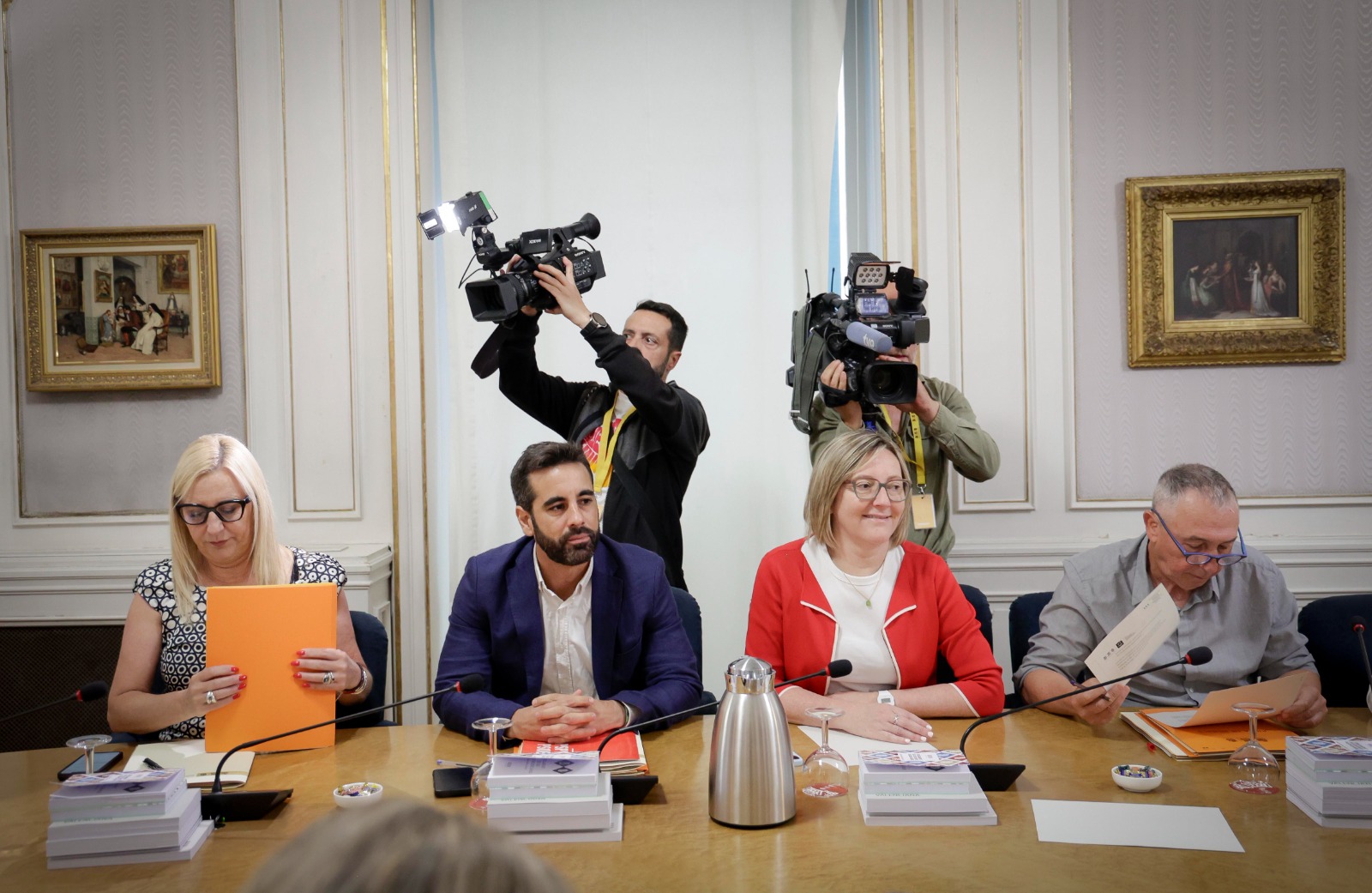 En este momento estás viendo El PSPV-PSOE acusa a Presidencia de la Generalitat de ocultar deliberadamente los trayectos de Mazón el día de la DANA: “Un documento oficial de la Conselleria de Innovación demuestra que sí se puede tener acceso a los trayectos”
