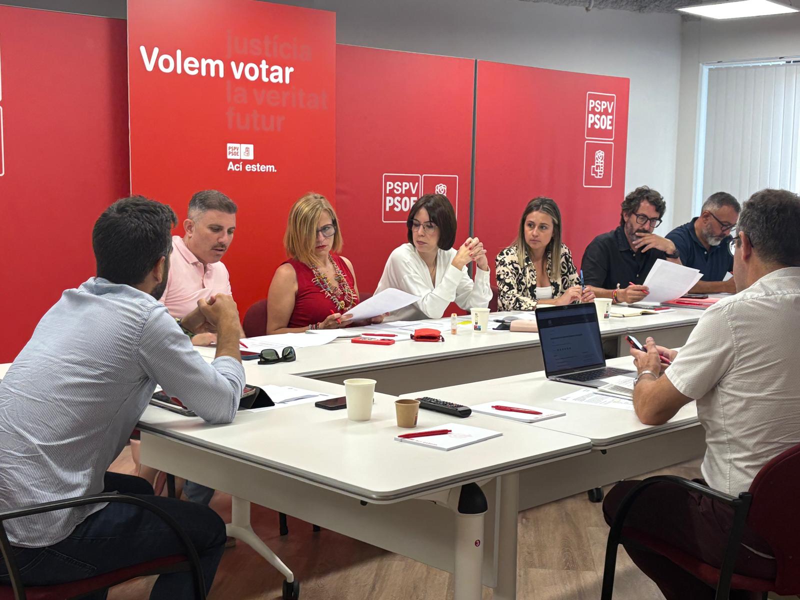 En este momento estás viendo Diana Morant anuncia que los socialistas valencianos pedirán la imputación de Mompó tras su declaración en el juzgado: «O mintió antes o lo ha hecho hoy en sede judicial»