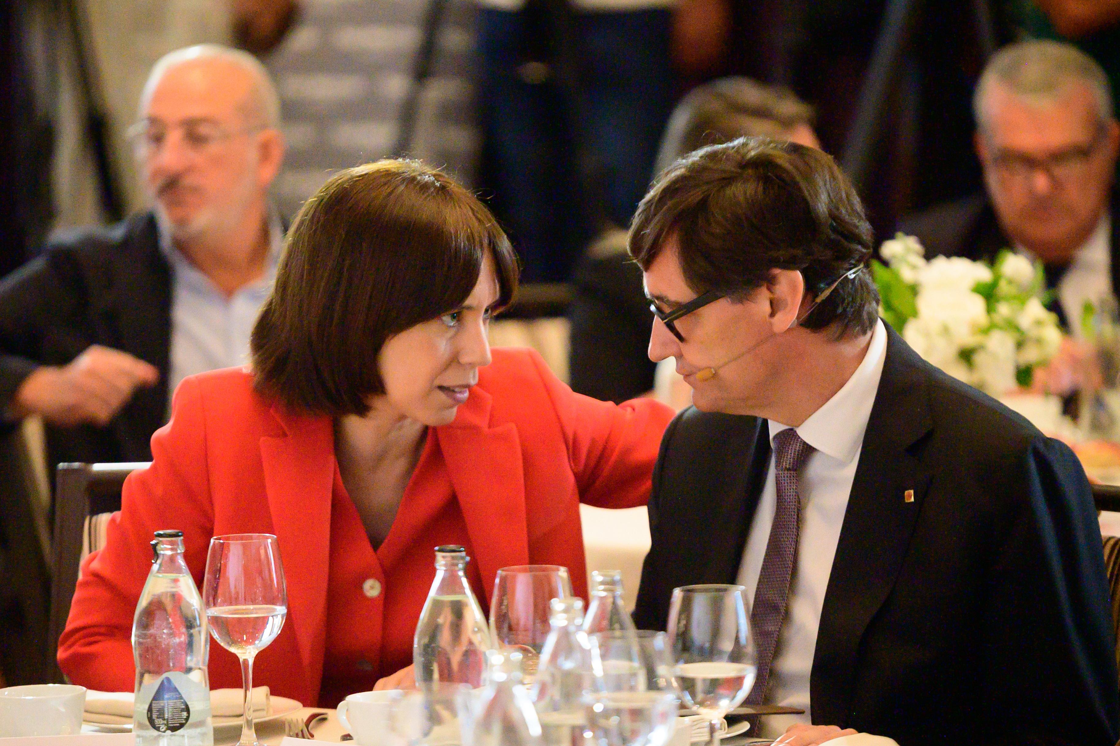 En este momento estás viendo Diana Morant se compromete a “acabar con los recortes y el dumping fiscal en la Comunitat Valenciana”: “Cuando sea presidenta trabajaré por un nuevo modelo de financiación más justo que nos permita reforzar los servicios públicos”