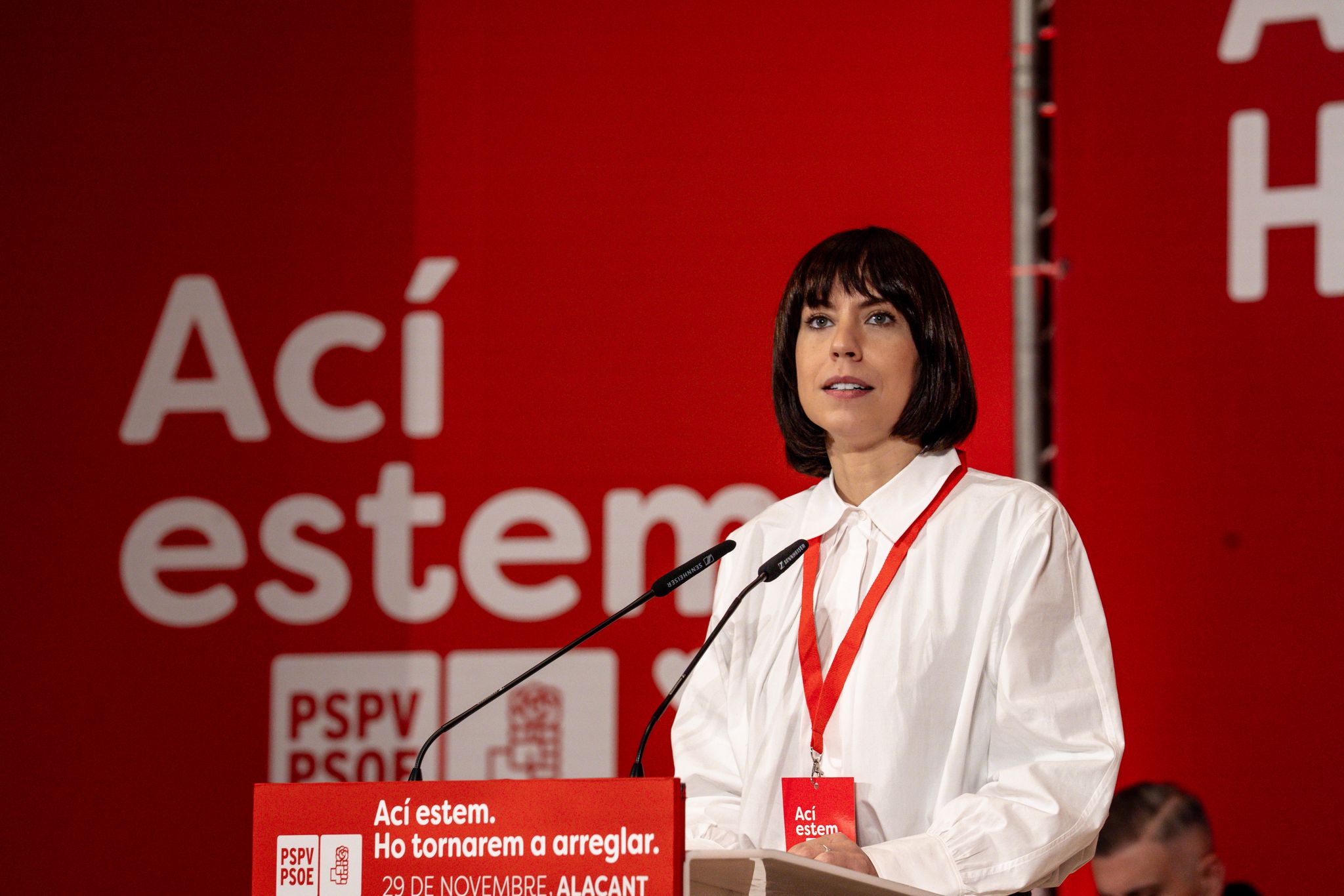 En este momento estás viendo Diana Morant llama a construir “la alternativa socialdemócrata barrio a barrio y junto a la sociedad valenciana”: “Lo hicimos en 2015 y ahora lo volveremos a arreglar”